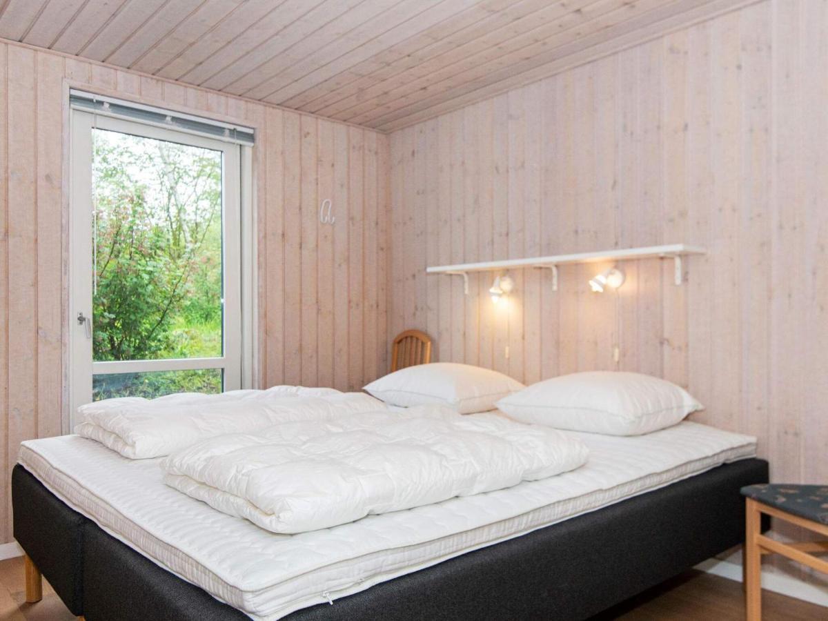 Three-Bedroom Holiday Home In Ebeltoft 14 Экстерьер фото